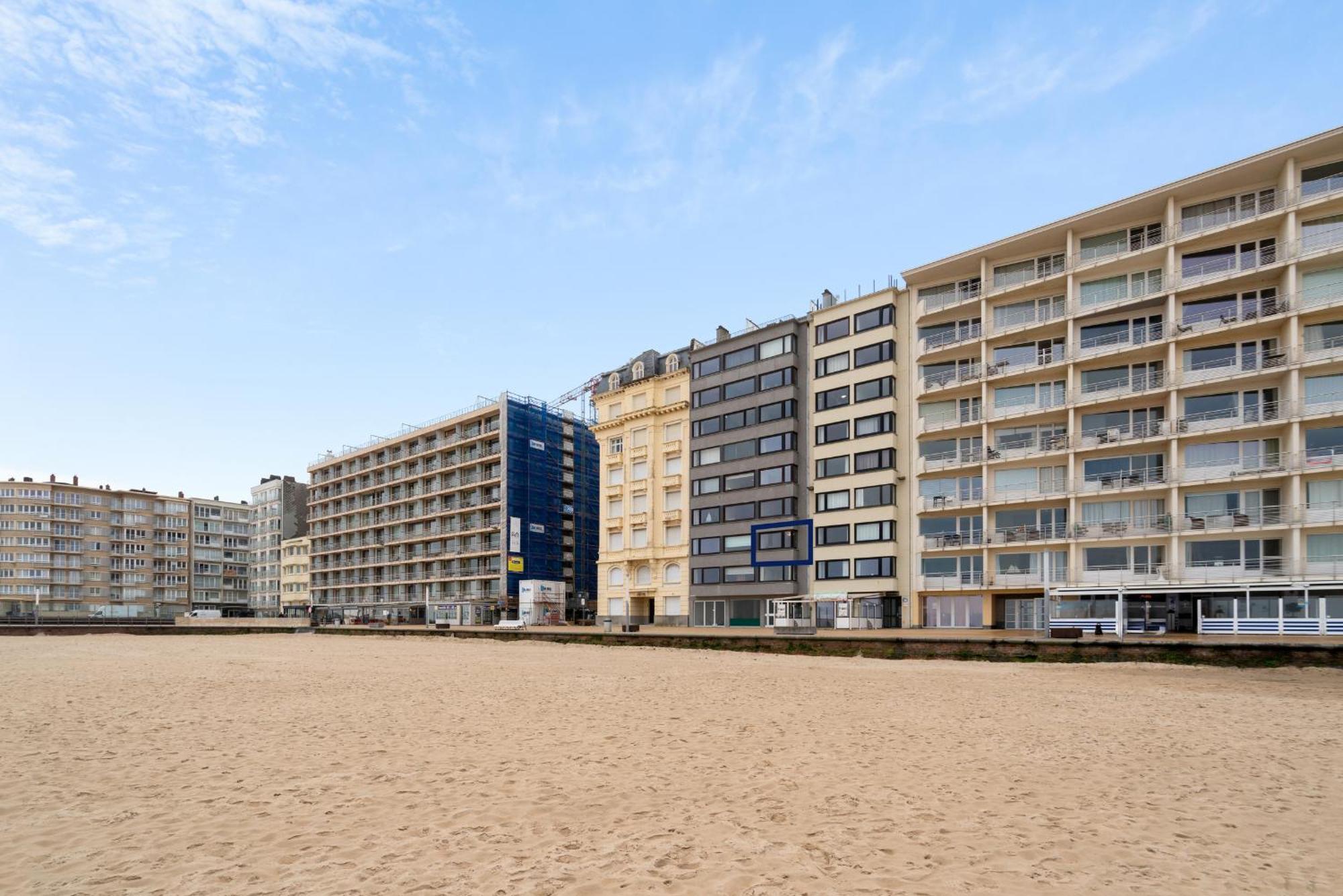 Splendid Two-bedroom Flat Frontal Seaview - 